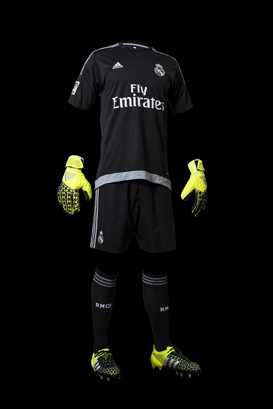 Galería de imágenes de la nueva camiseta del Real Madrid