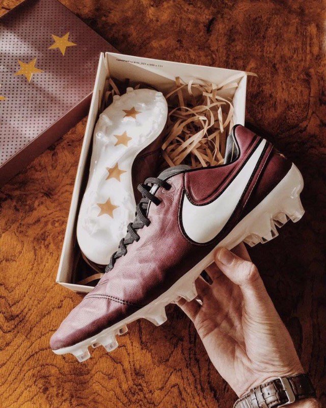 pirlo nike