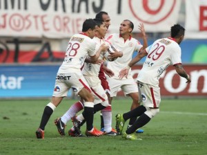 Los "cremas" y los "celestes" siguen consolidándose en la punta.