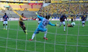 Wilder Medina se reportó con gol y Barcelona ganó 2-1 a Deportivo Quito