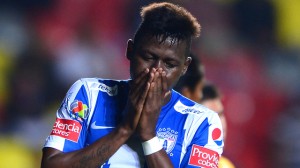 Riascos se disculpa por tweet ofensivo