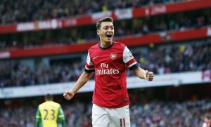 Arsenal goleó al Norwich en el Emirates.