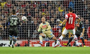 Pepe Reina está dispuesto a volver al Barcelona si el club lo pide