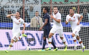 La Roma pasó por encima del Inter gracias a un gran Francesco Totti y un mal local