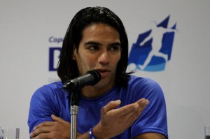 Falcao agradeció a Florentino por sus palabras pero el colombiano ahora solo piensa en su club actual, el Mónaco y por el momento no en el Real Madrid