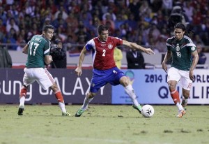 México sufrió pero llegó a la repesca contra Nueva Zelanda