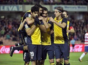 Atleti vence la Granada y sigue su ascenso