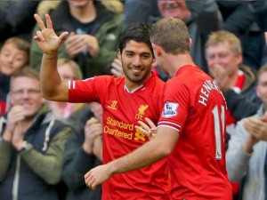 Liverpool derrotó 4-1 a West Bromwich con un Luis Suárez inspirado.