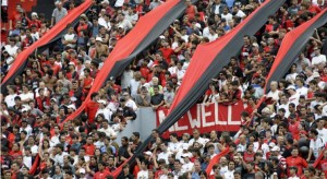 Se calienta el clásico rosario.