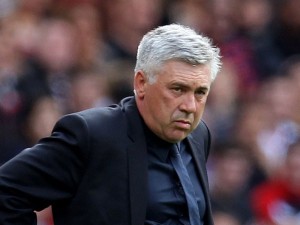 Ancelotti irá a Valencia con grandes ausencias