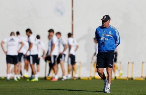 Ancelotti descarta el fichaje de otro jugador para reemplazar a Khedira tras su lesión con Alemania