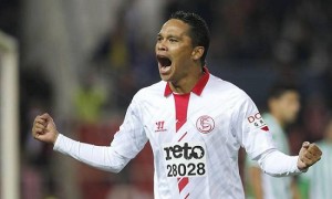Bacca marcó su sexto gol en liga ante el Betis