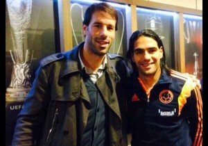 Van NIstelrooy sube a redes esta foto con Radamel Falcao