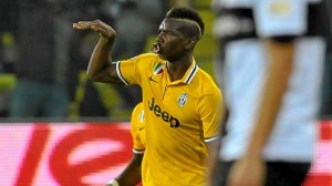 Paul Pogba marca el gol de la victoria de la juve ante el parma