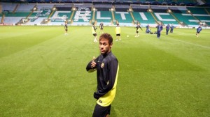 Neymar será el mejor del mundo es la predicción que hacen del delantero del Barcelona
