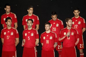 Nueva equipación de España para copa mundo 2014