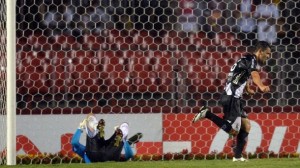 Ponte petra gana la ida de las semifinales de la copa sudamericana ante el Sao Paulo