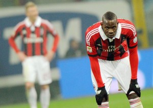 Milan sigue sin despertar