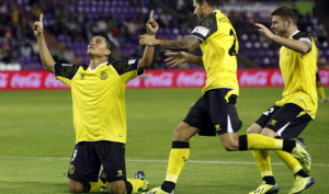 Bacca fue figura en la victoria del Sevilla en Granada