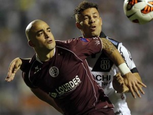 Ponte Preta y Lanús empataron en Brasil y tendrán revancha en Argentina