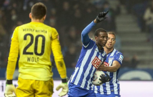 Adrian Ramos le da la victoria al Hertha de Berlin al marcar doblete ante el werden Bremen