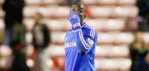 Chelsea por fuera de las semifinales de la Copa de la liga al caer 2-1 ante el Sunderland