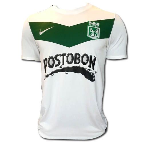 camiseta de nacional blanca