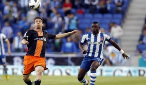 Valencia iguala con Espanyol en Mestalla.