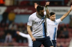 Manchester City pasa a la final de la Capital One