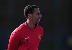 Ferdinand felicita a Ronaldo con una emotiva carta