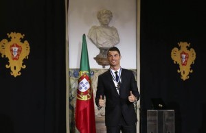 Cristiano Ronaldo fue condecorado por el presidente de Portugal