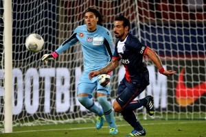 Lavezzi marcó en la victoria del PSG