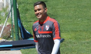 Teo en entrenamiento 2014 con River Plate