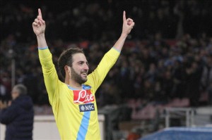 Napoli elimina a la Roma y disputará la final de la Coppa Italia ante Fiorentina