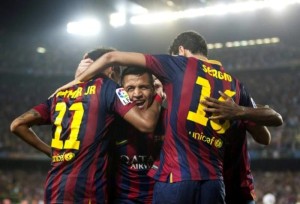 Barcelona ganó 2-0 y saca ventaja sobre la Real