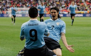 Gobierno de Salto condecorará a Cavani y Suárez.