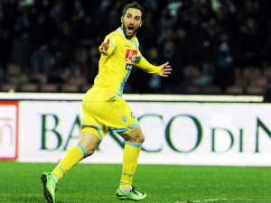 Npaoli gana en San Siro con un gran Hinguaín
