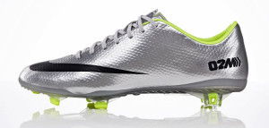 Nike homenajea a Ronaldo y relanza los Mercurial IX con los que fue goleador en Japón – Corea 2002