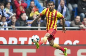 Dani alves se divirtió en rueda de prensa