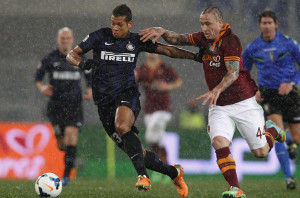 Roma no pudo con Inter en la capital