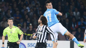 Napoli derrota a Juventus en San Paolo