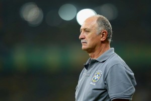 Scolari no deja escapar ningún detalle del Mundial