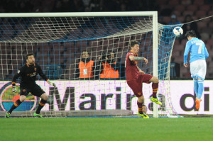 Napoli vence a la Roma con gol de Callejón