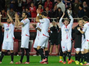 Sevilla volvió a ganar en su casa