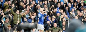 Everton goleó 3-0 al Arsenal en Goodison Park