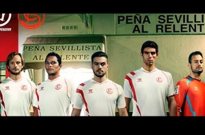 Sevilla presentó su nueva camiseta para la próxima temporada
