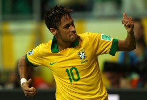 Golazo de Neymar en la victoria de Brasil