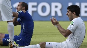 Luis Suárez aportará de su salario para pagar la sanción impuesta por la FIFA