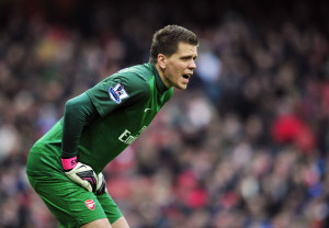 Szczęsny dice que será dura la competencia con Ospina