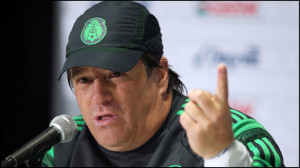Miguel Herrera afirma que Raúl Jiménez es increíble